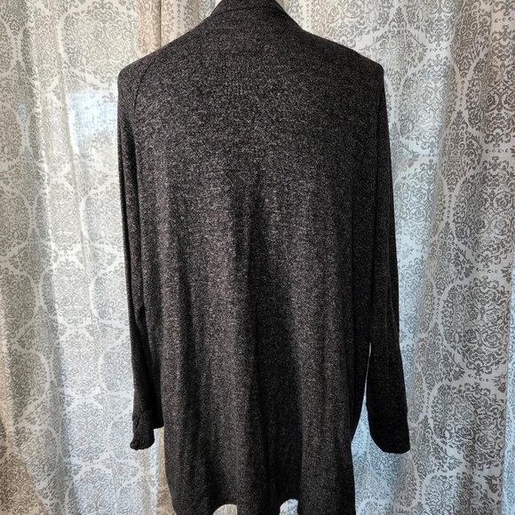 American Eagle Women's Soft and Sexy Cardigan - Picture 5 of 10